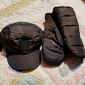 lululemon Puff Ball Hat And Mittens/gloves